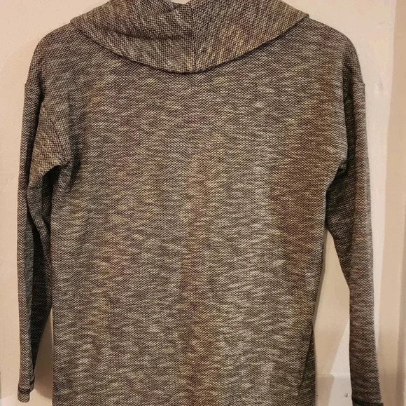 Talbots gray pull over cowl neck sweater size SP - Picture 2 of 9